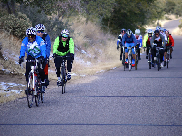 The group on the early rollers.  Everyone is layered up for the cold temps.