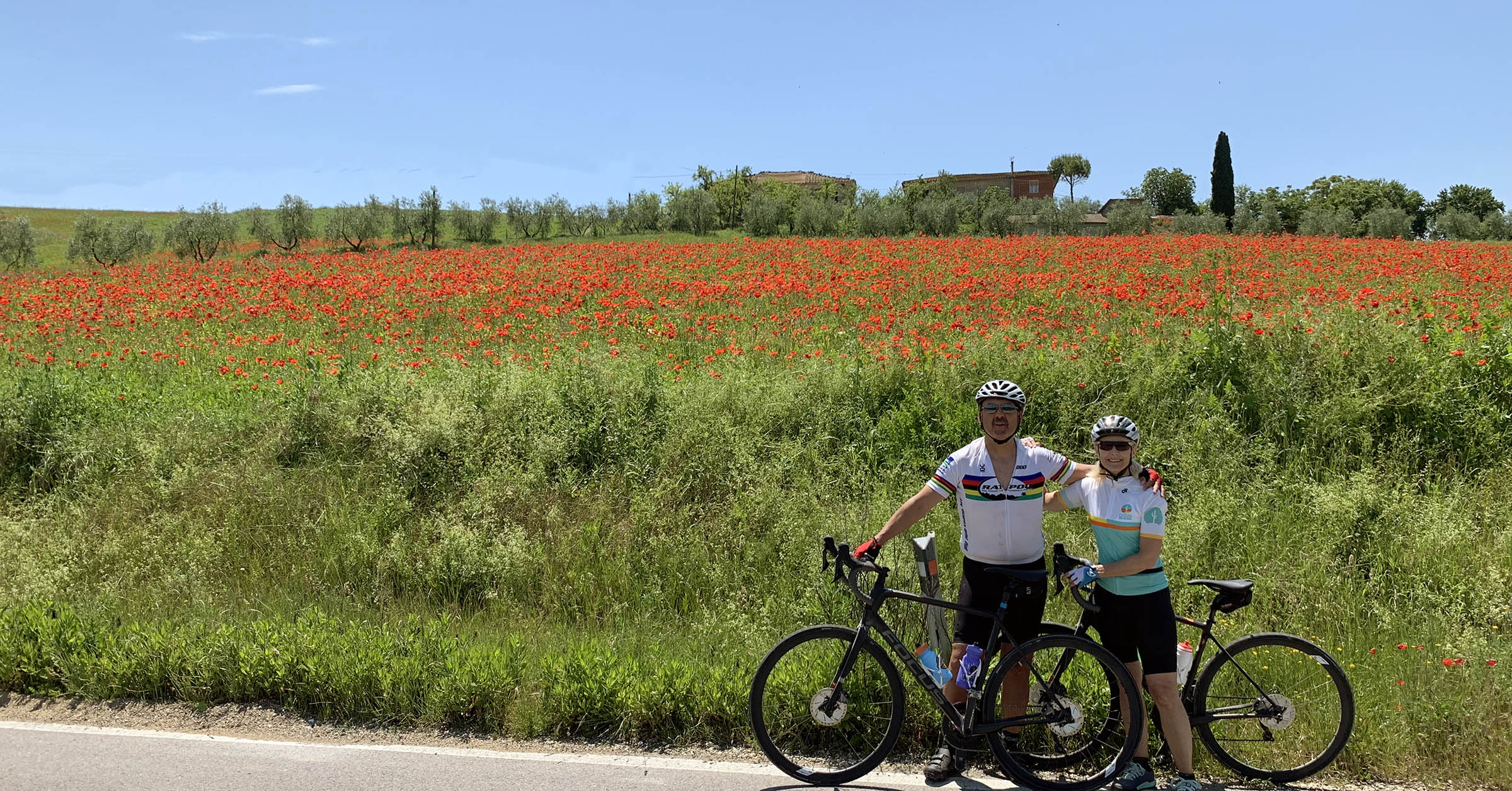 Italy Cycling Trips in 2020 Strada Bianche - Chianti Tuscany Bike Vacation